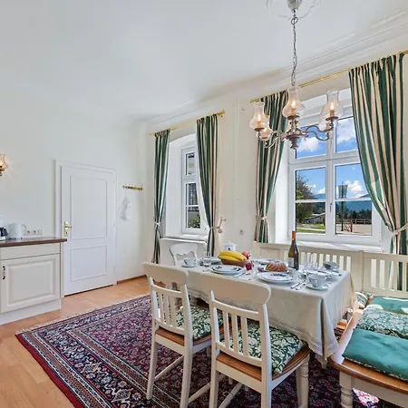Gutshof Weissenbach Апартаменты