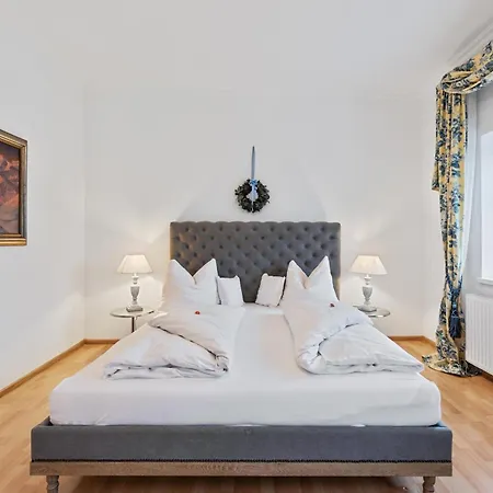 Gutshof Weissenbach Апартаменты *