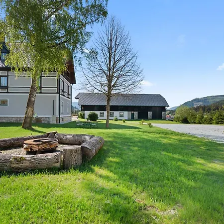 Gutshof Weissenbach Апартаменты